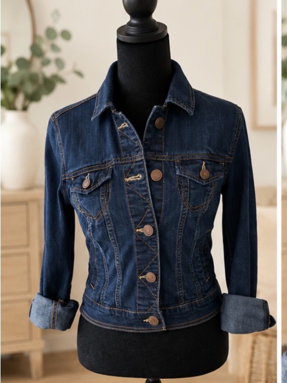 American Eagle Outfitters Dark Blue Denim Jean Jacket